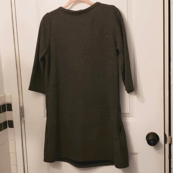 Papillon ladies dress - Picture 3 of 9